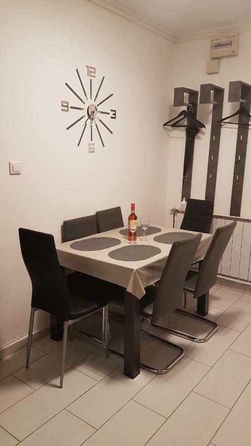 Rose Apartman Debrecen Exterior photo